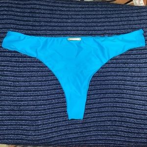 San Lorenzo Bottoms $20 on V